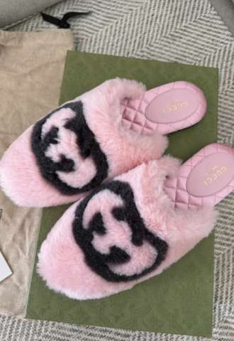 https://www.vipluxury.sk/Gucci papučky
