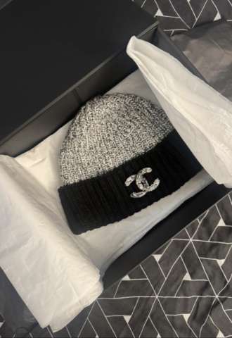 https://www.vipluxury.sk/Chanel čiapka