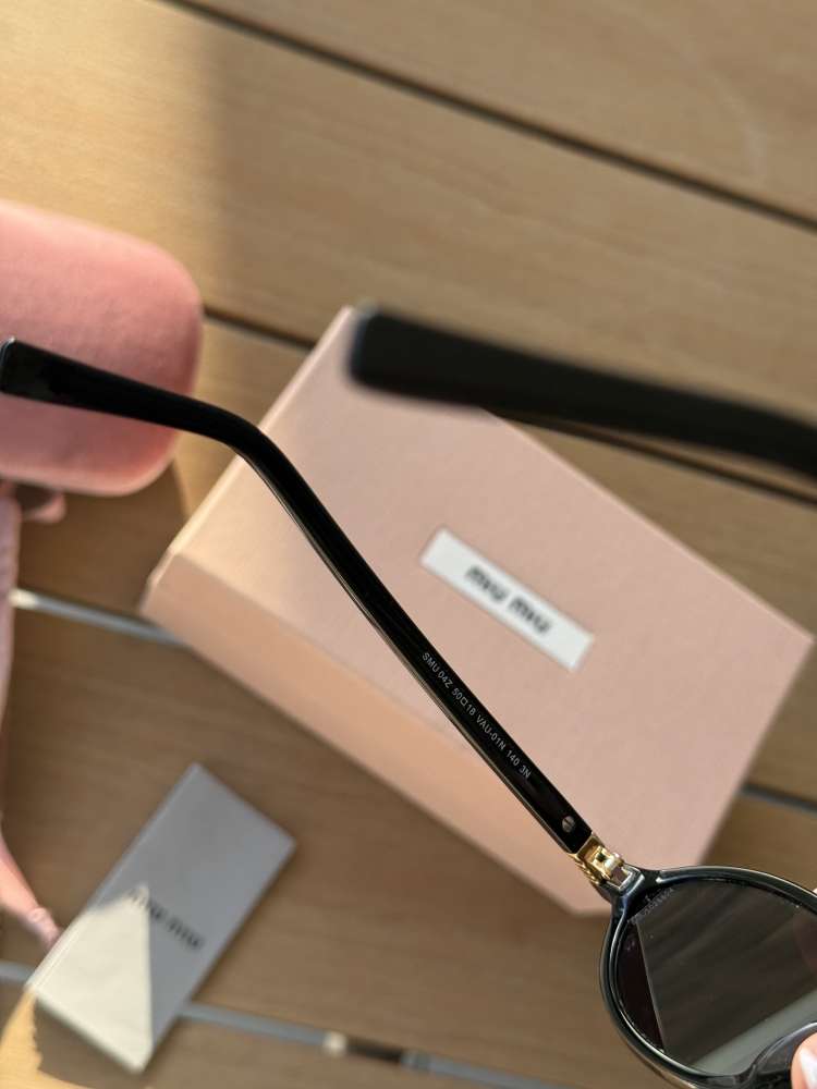 okuliare MIU MIU