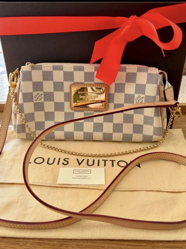 Louis Vuitton Eva
