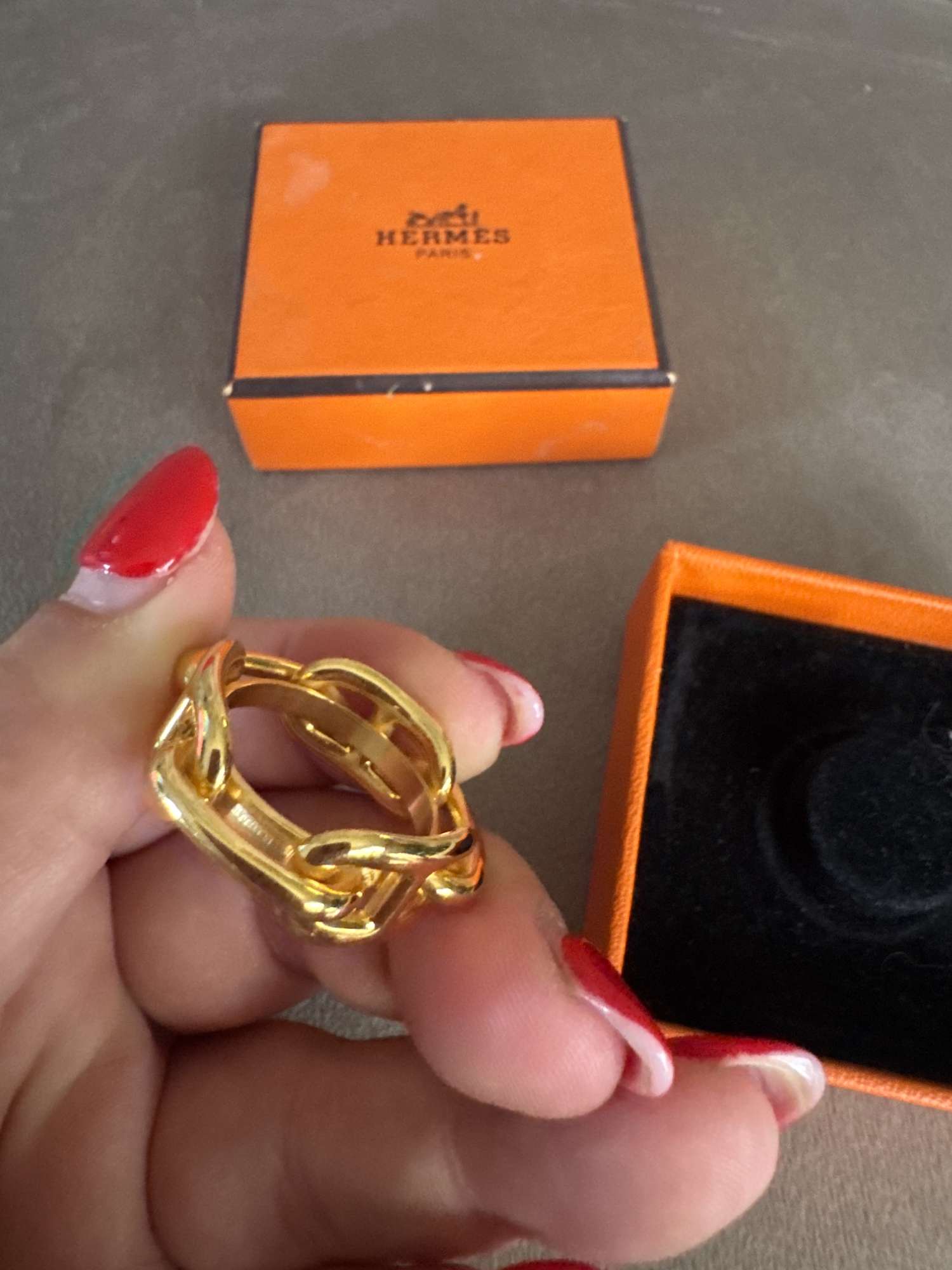 Hermes ring