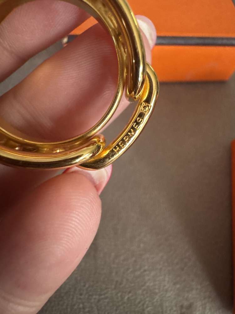 Hermes ring