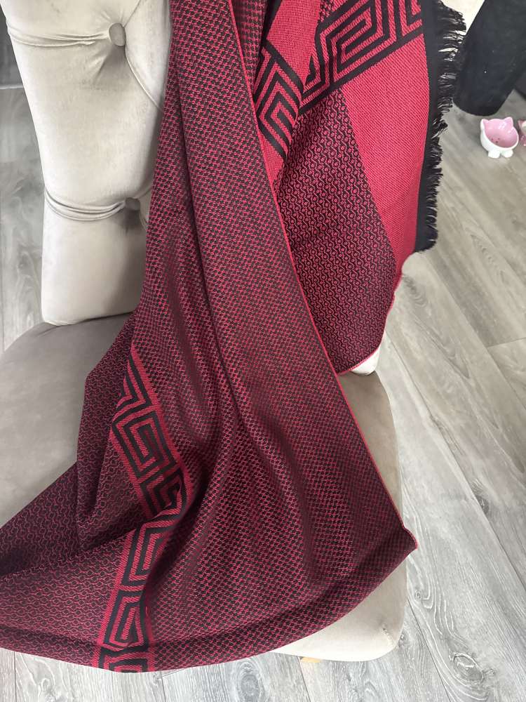 Versace velky kašmírový šátek
