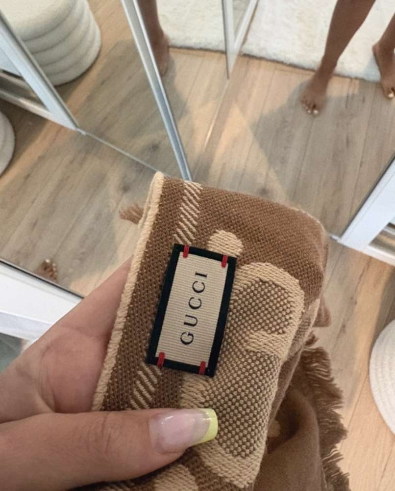 Gucci šál