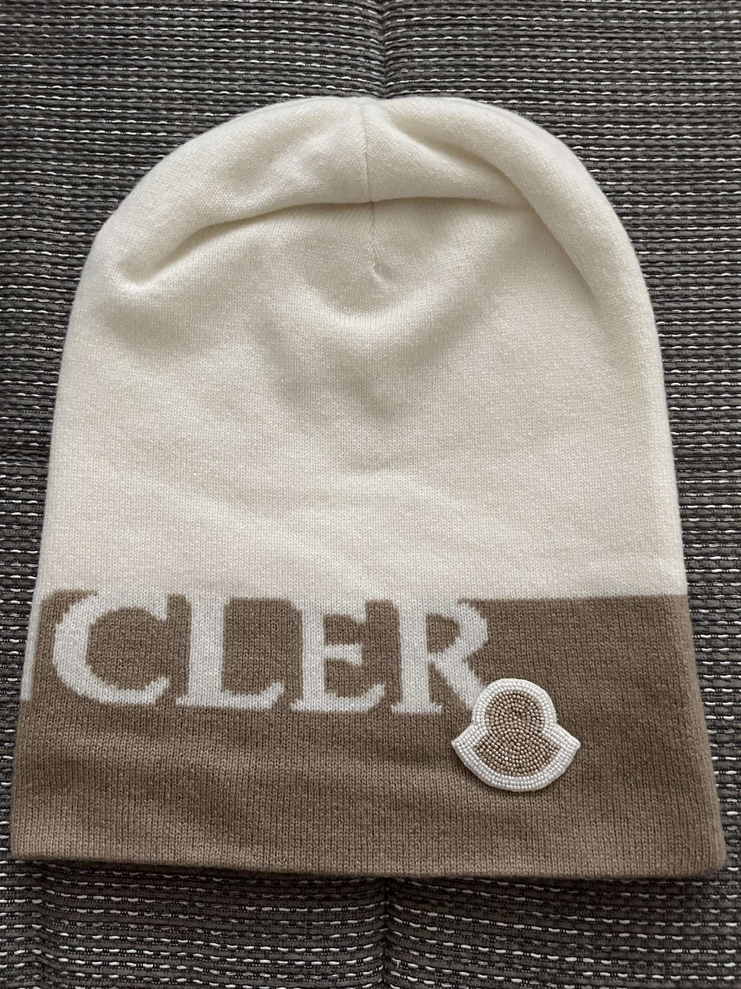 Čiapka Moncler