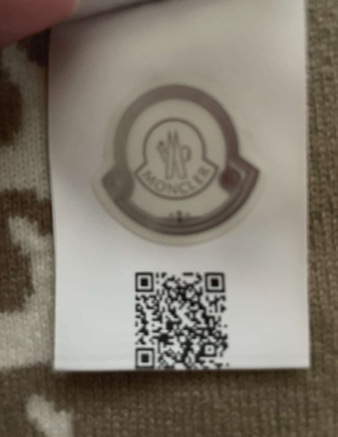 Šál Moncler