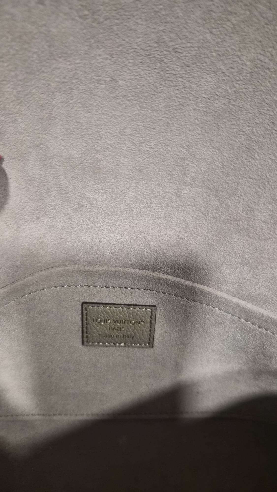 Louis Vuitton Felicie kabelka