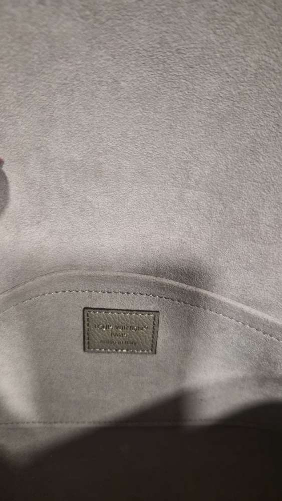 Louis Vuitton Felicie kabelka