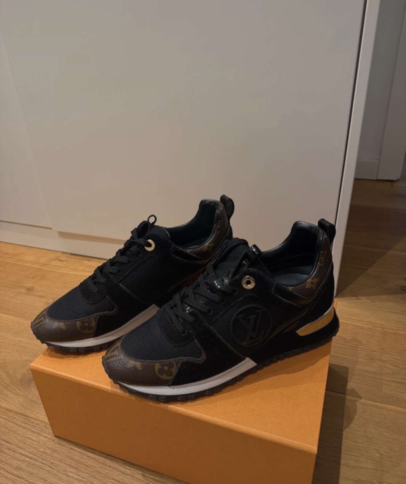 Louis Vuitton run away tenisky