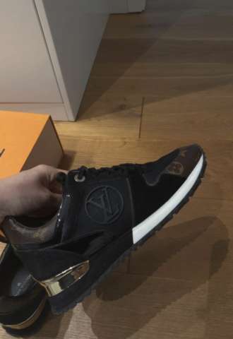 https://www.vipluxury.sk/Louis Vuitton run away tenisky