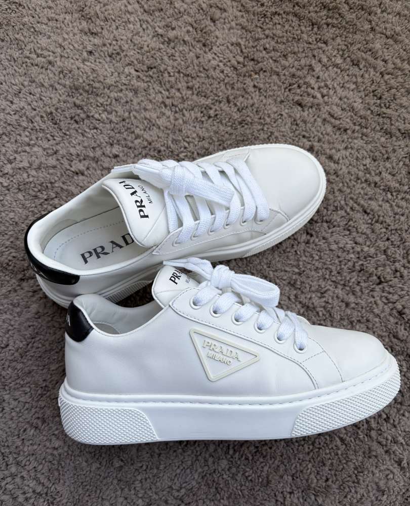 Prada tenisky