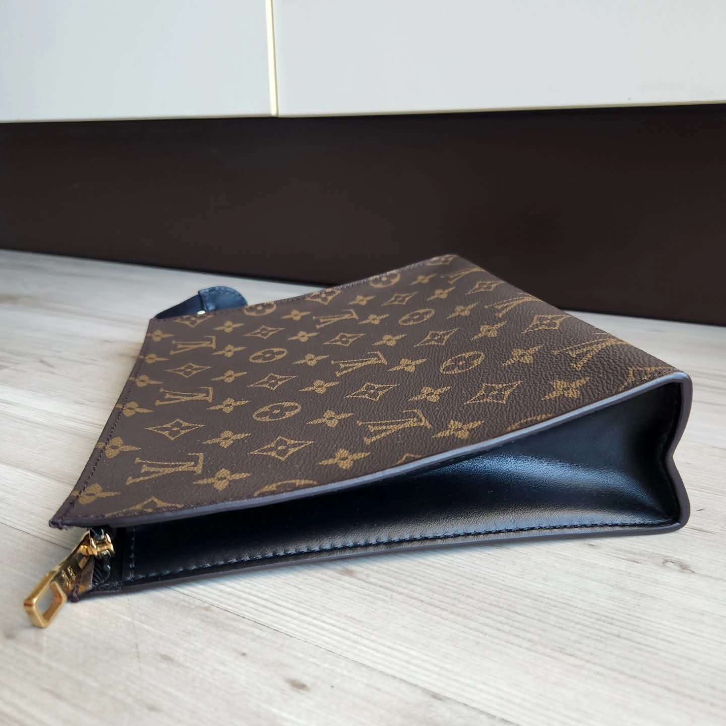 Louis Vuitton Toilette 26