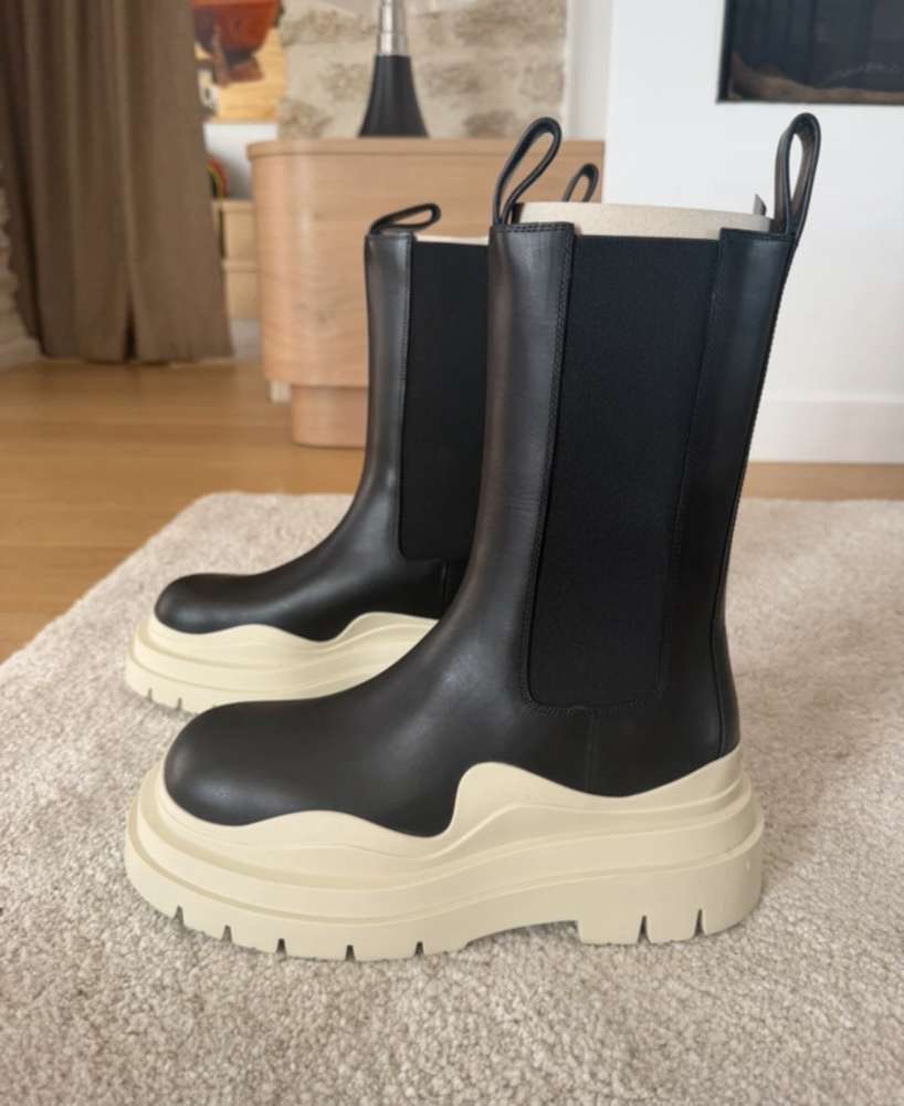 Bottega Veneta čižmy