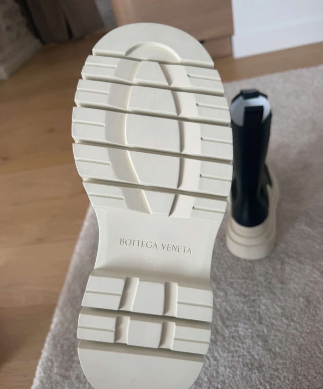 Bottega Veneta čižmy