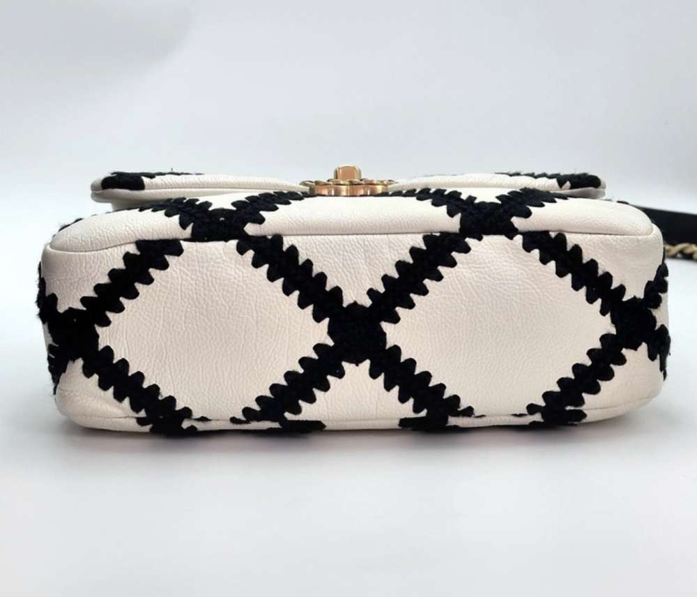 Chanel 19 médium