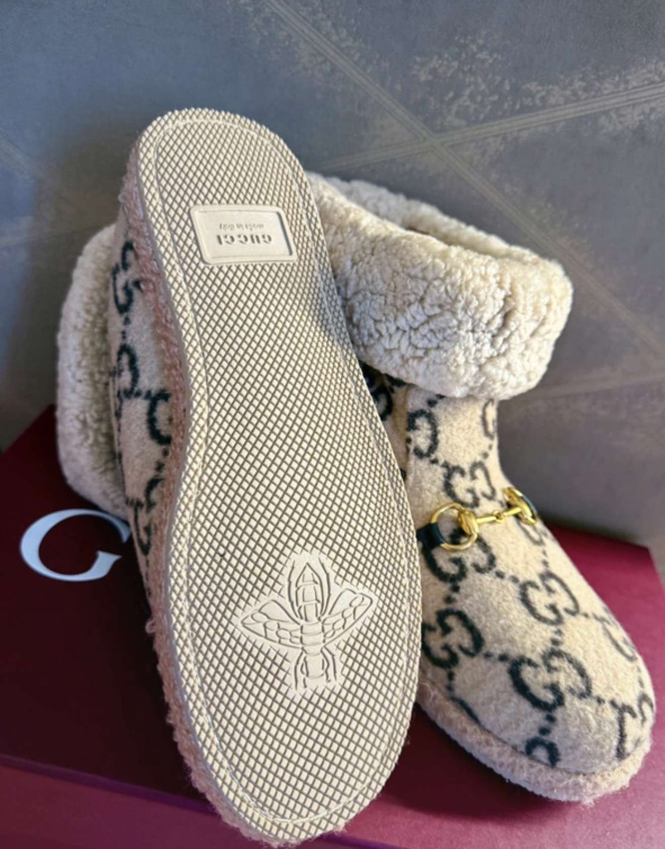 Gucci snehule