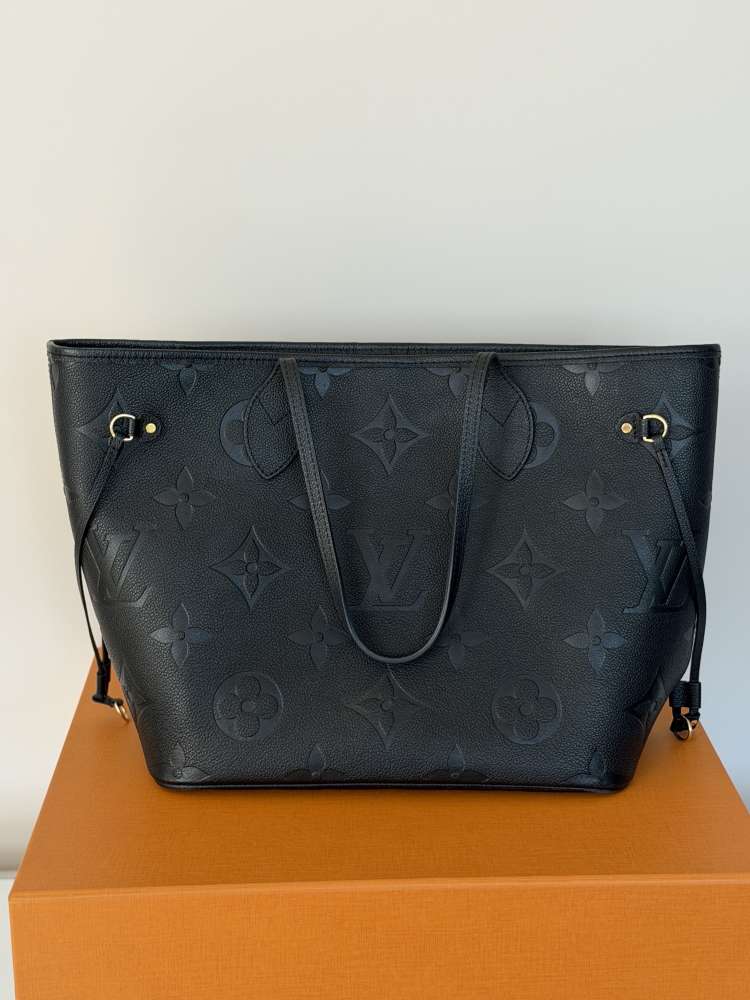 Louis Vuitton neverfull