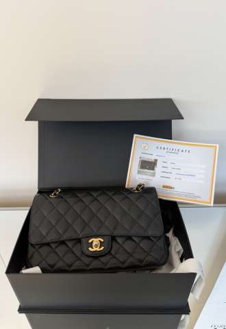 https://www.vipluxury.sk/Chanel Classic double flap