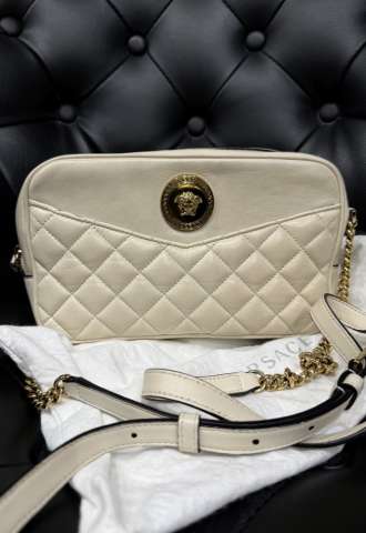https://www.vipluxury.sk/Versace kabelka
