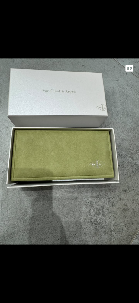 Van cleef & arpels naramok