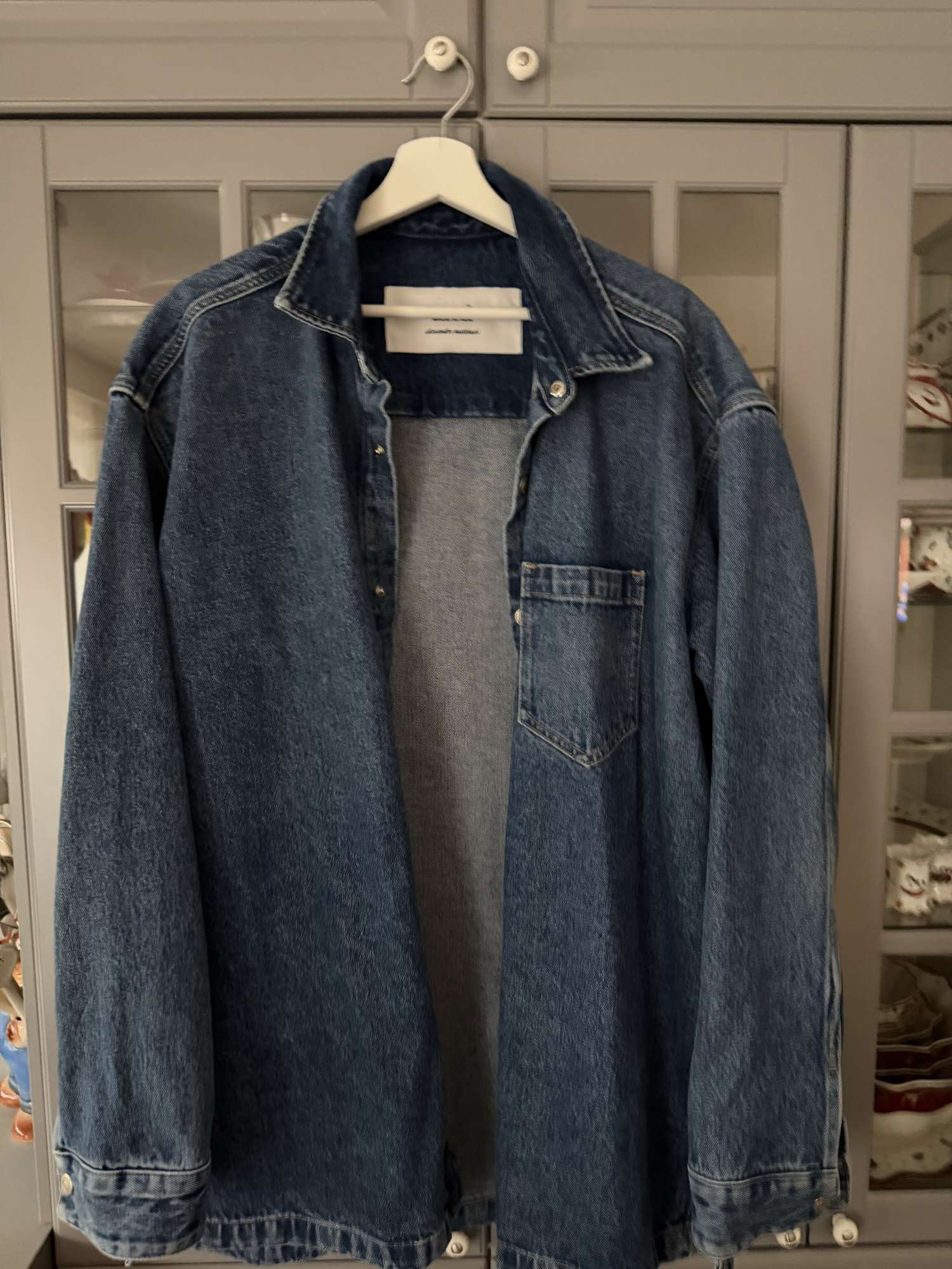 Predám novú riflovú oversize bundu Ami Paris