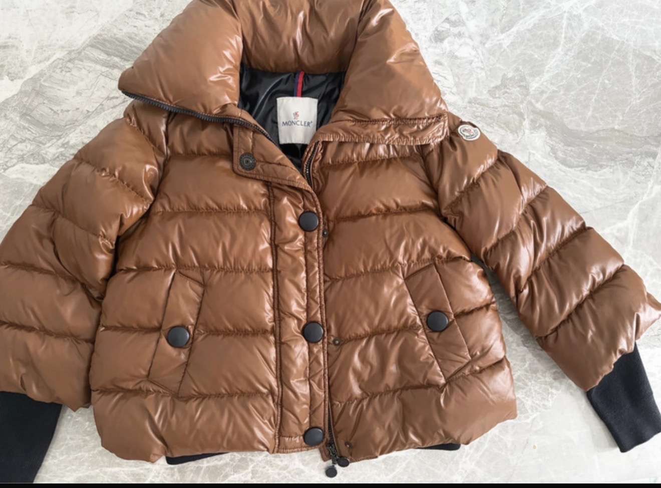 Moncler Bunda