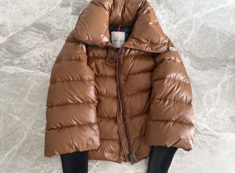 Moncler Bunda