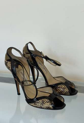 https://www.vipluxury.sk/Jimmy Choo