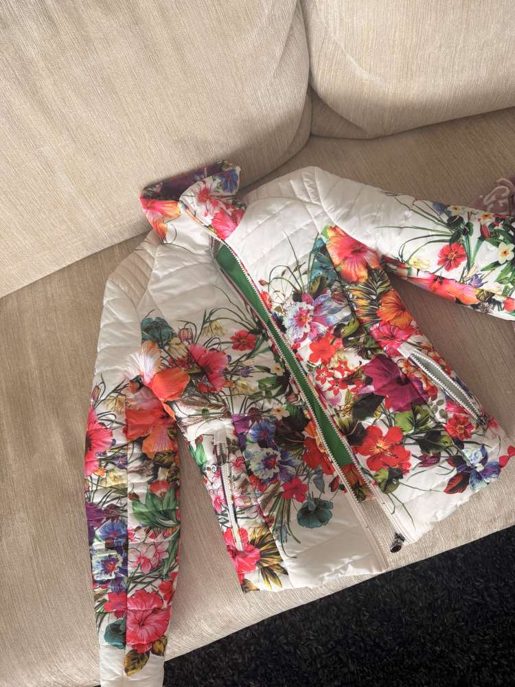 Moncler prechodna bunda