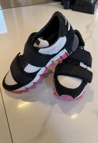 https://www.vipluxury.sk/Dolce Gabbana Tenisky