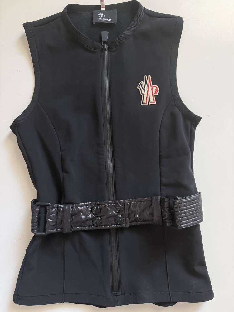 Moncler  vesta s