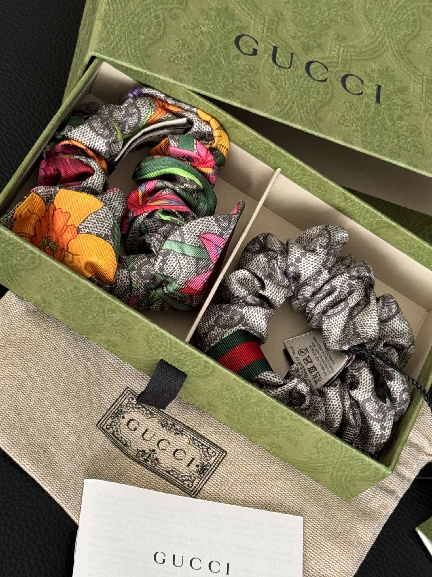 Gucci set gumičiek