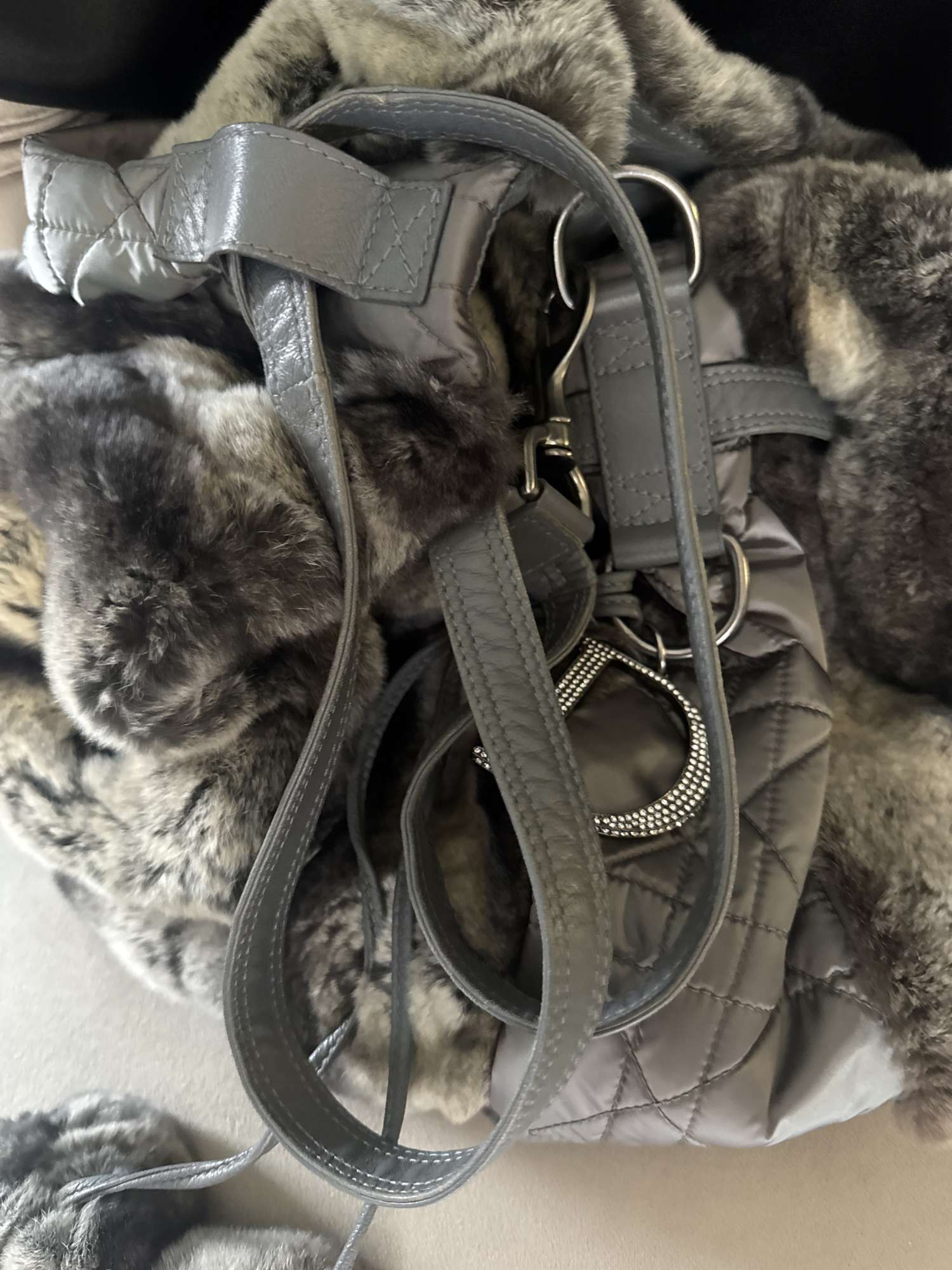 Dior limitovaná edice činčila