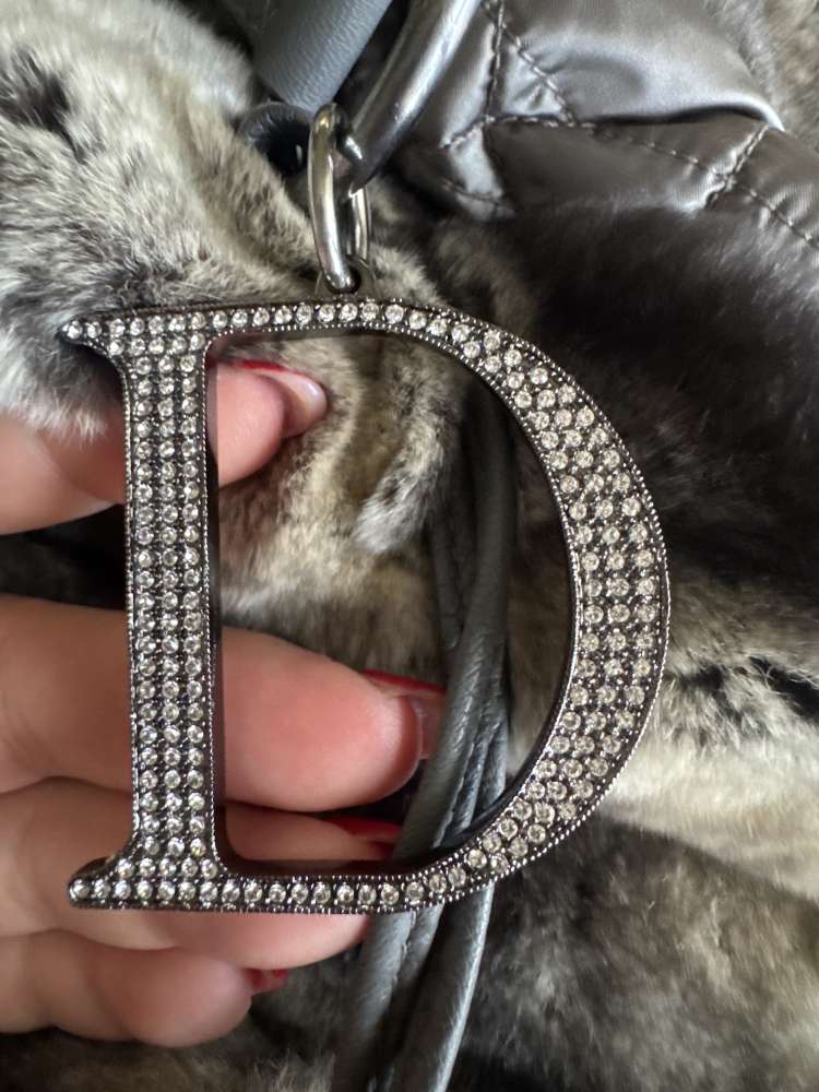 Dior limitovaná edice činčila