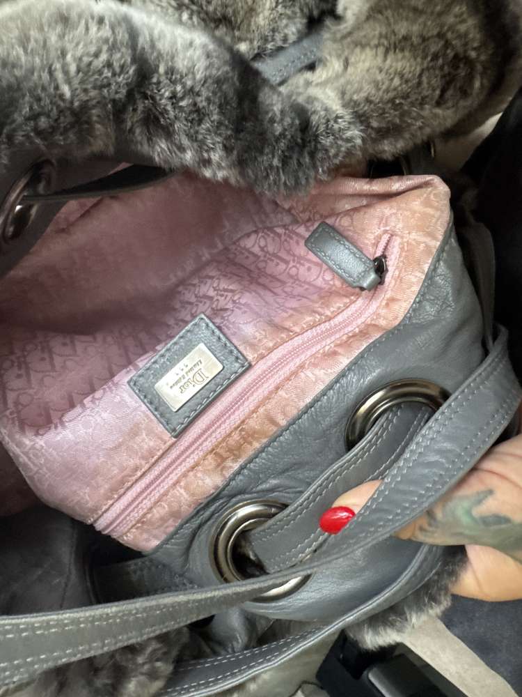 Dior limitovaná edice činčila