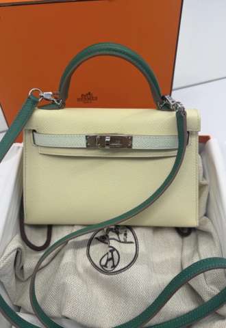 https://www.vipluxury.sk/Hermes Mini Kelly tricolor