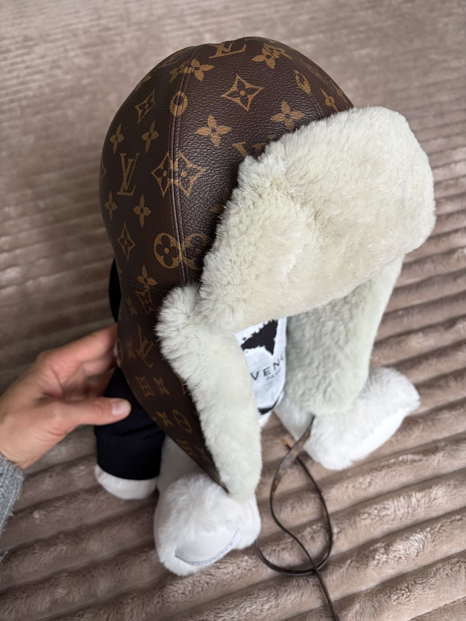 Louis vuitton čiapka