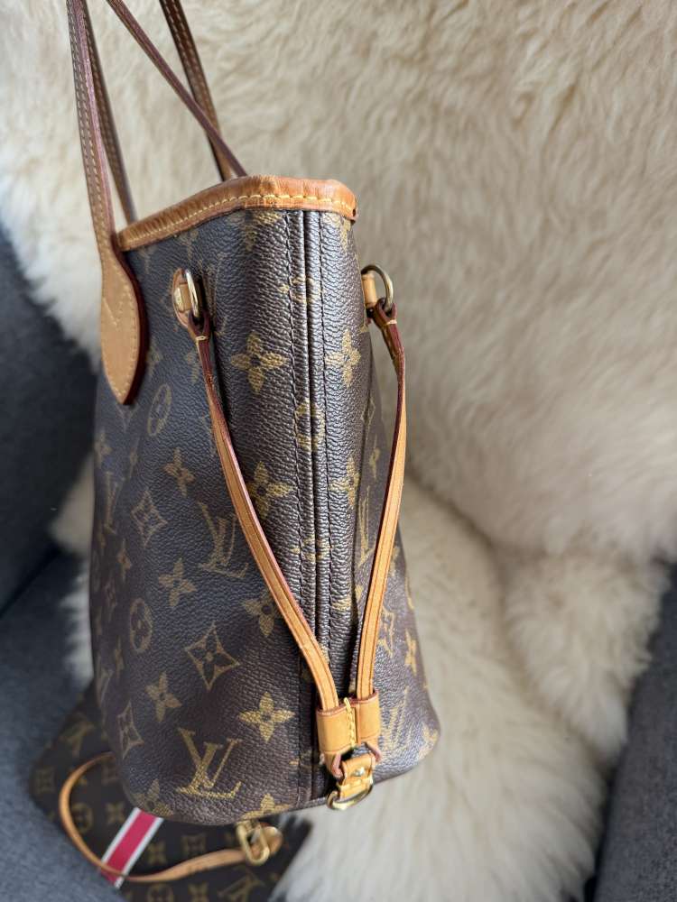 Louis Vuitton Neverfull PM