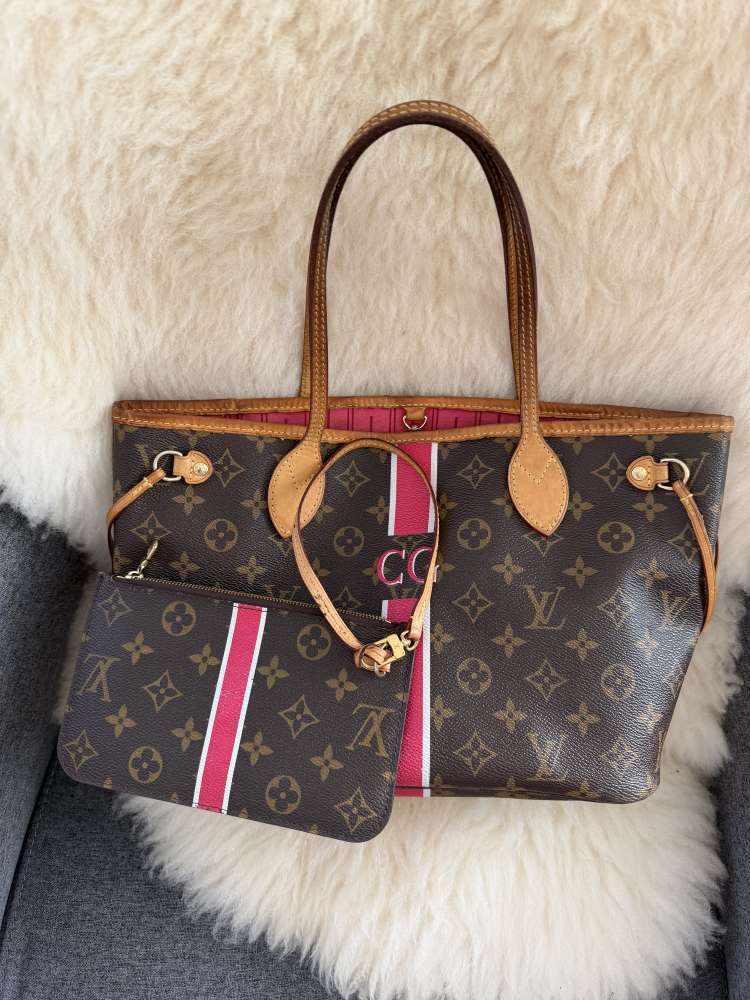 Louis Vuitton Neverfull PM