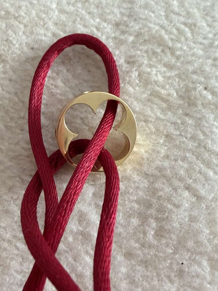 Louis Vuitton naramok