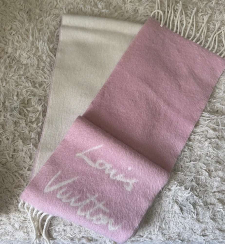 Louis Vuitton šál