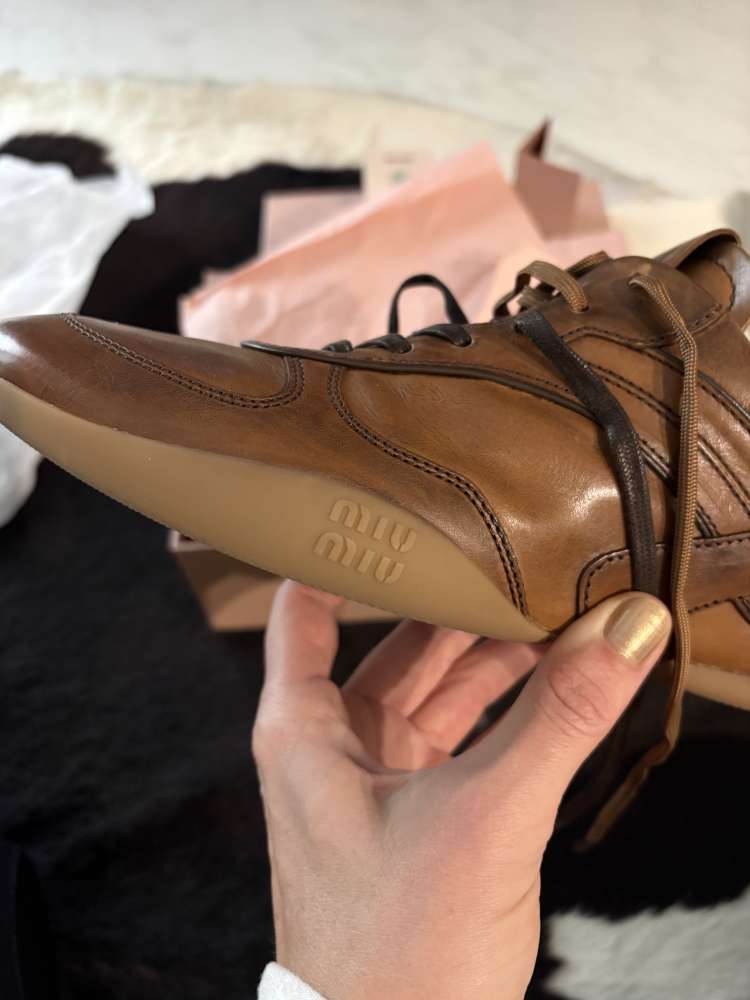 Miu Miu Gymnasium tenisky, pc 1080€