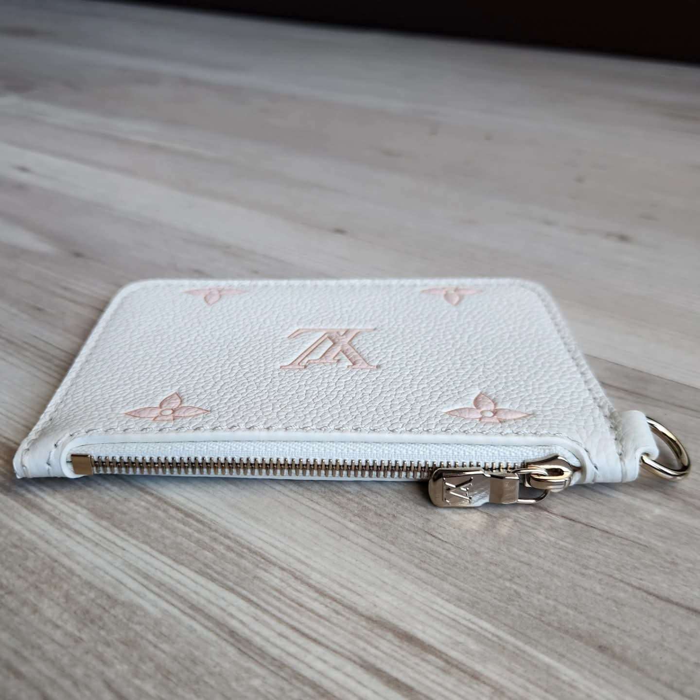 Louis Vuitton Pochette