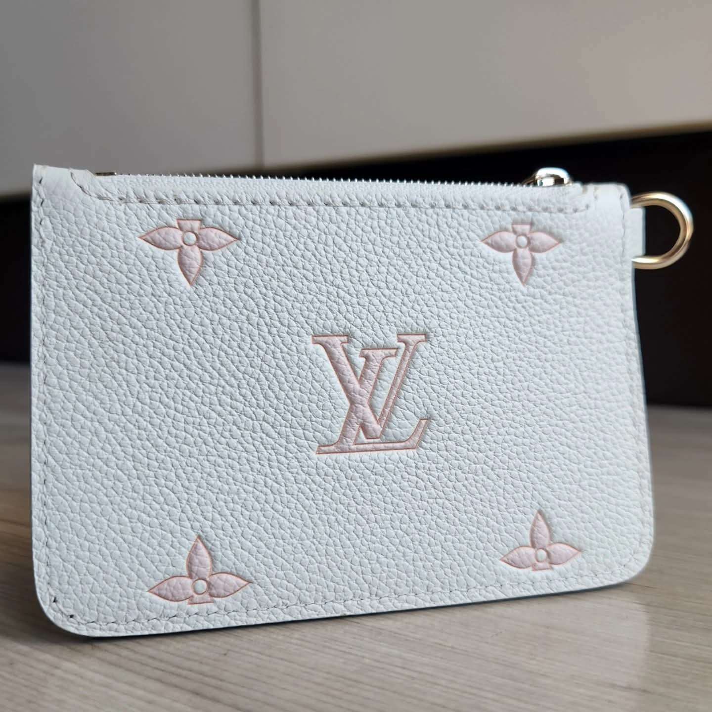 Louis Vuitton Pochette