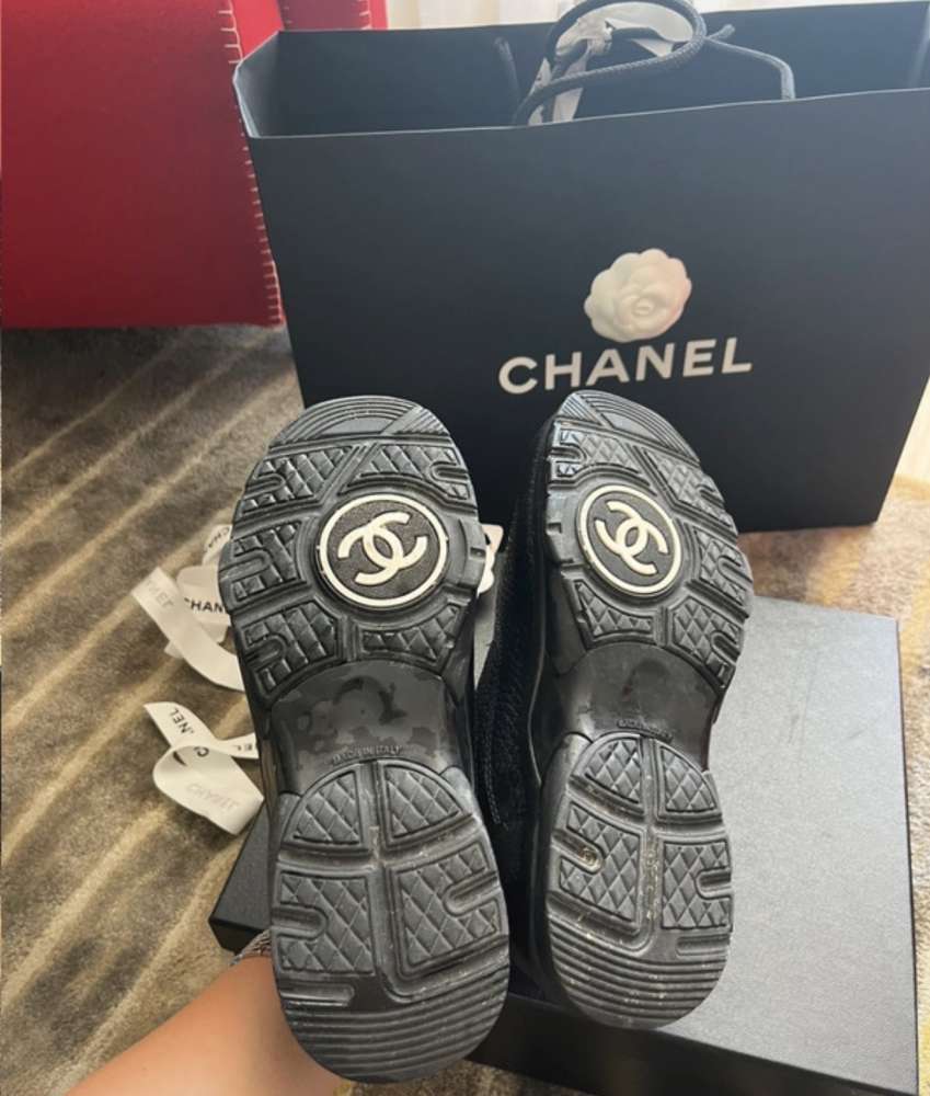 Chanel tenisky