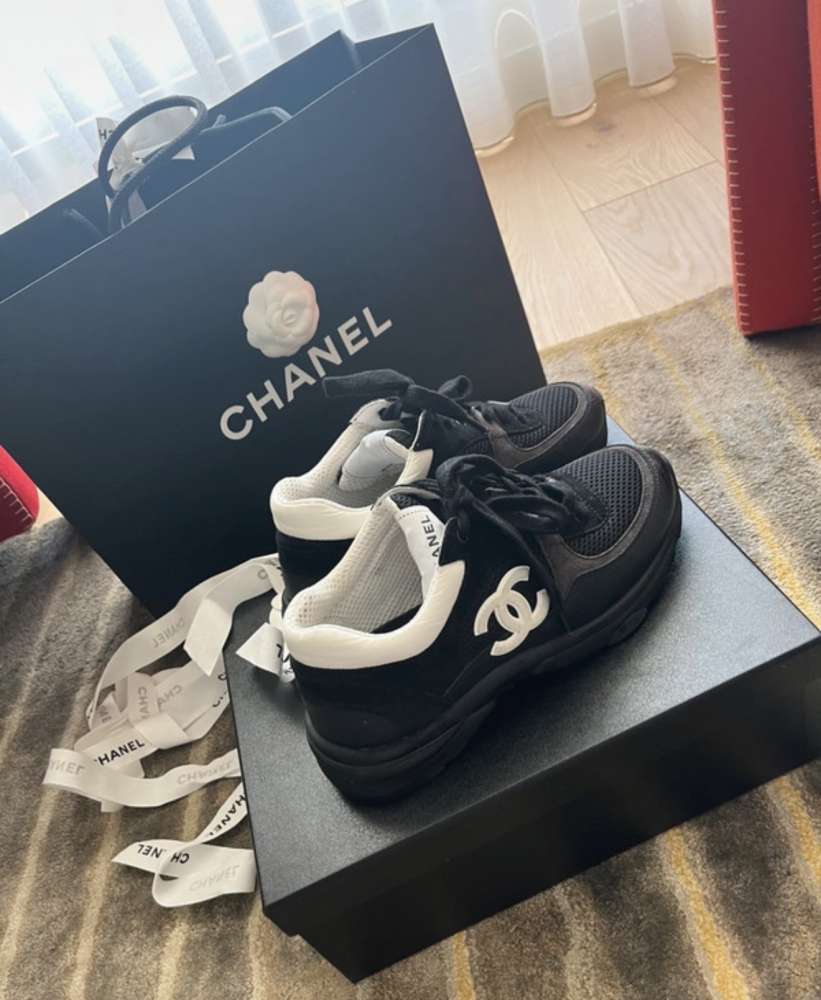 Chanel tenisky