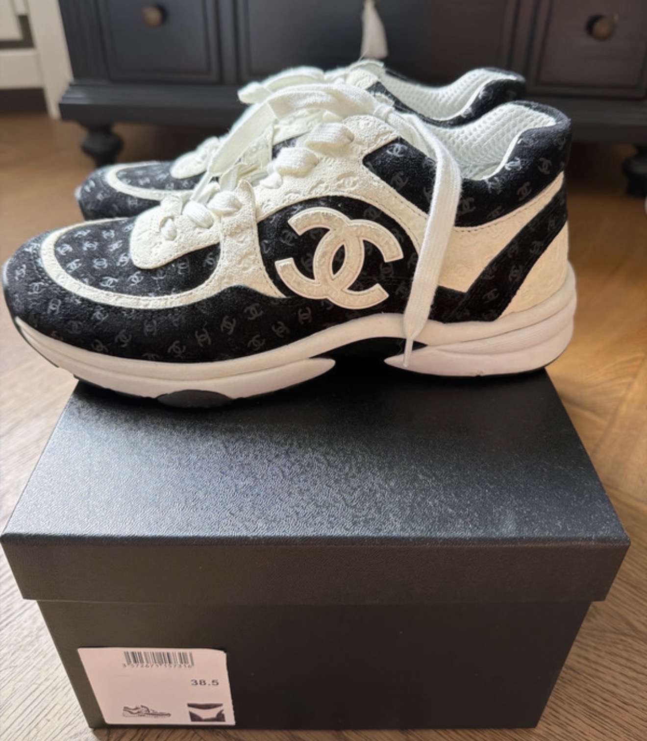 Chanel tenisky