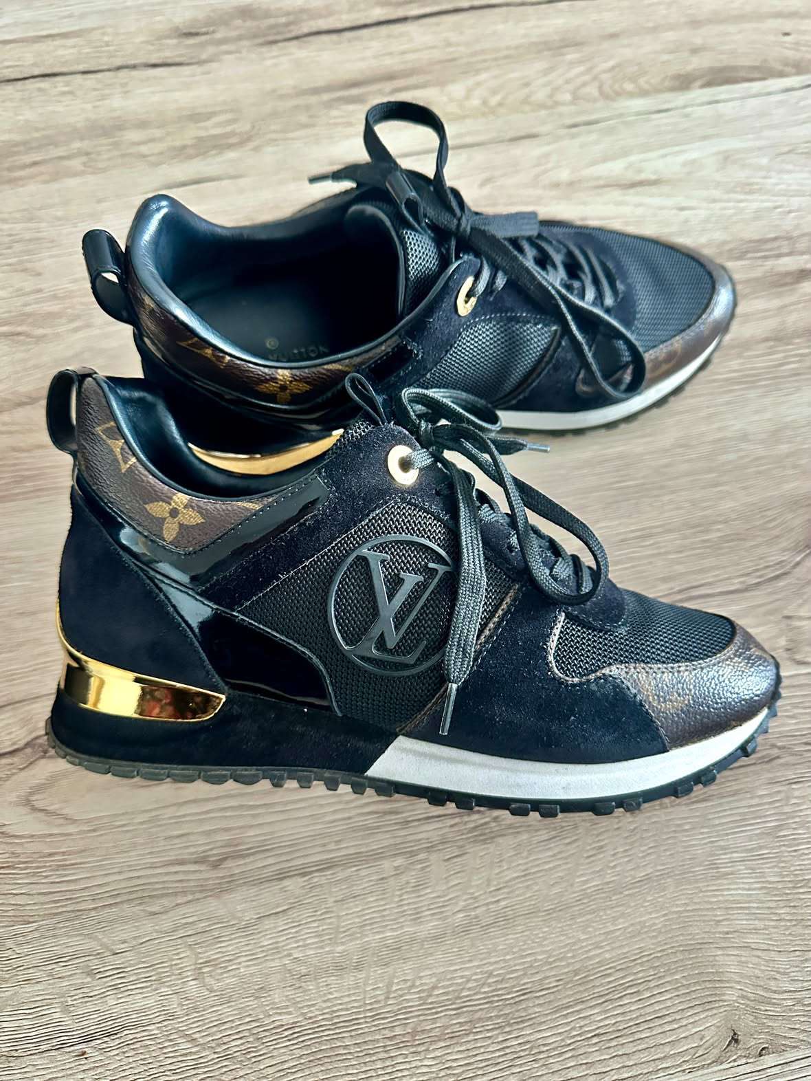 Louis Vuitton sneakers