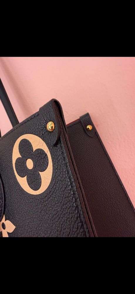 Louis Vuitton Onthego MM