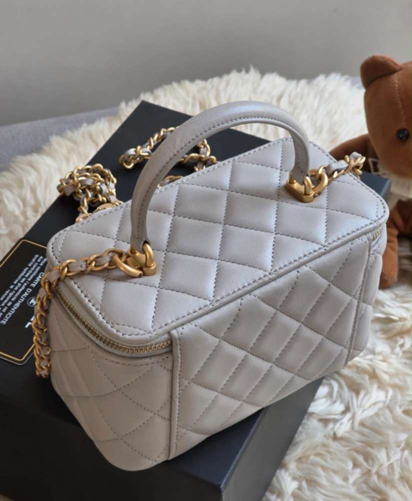 Chanel vanity bag